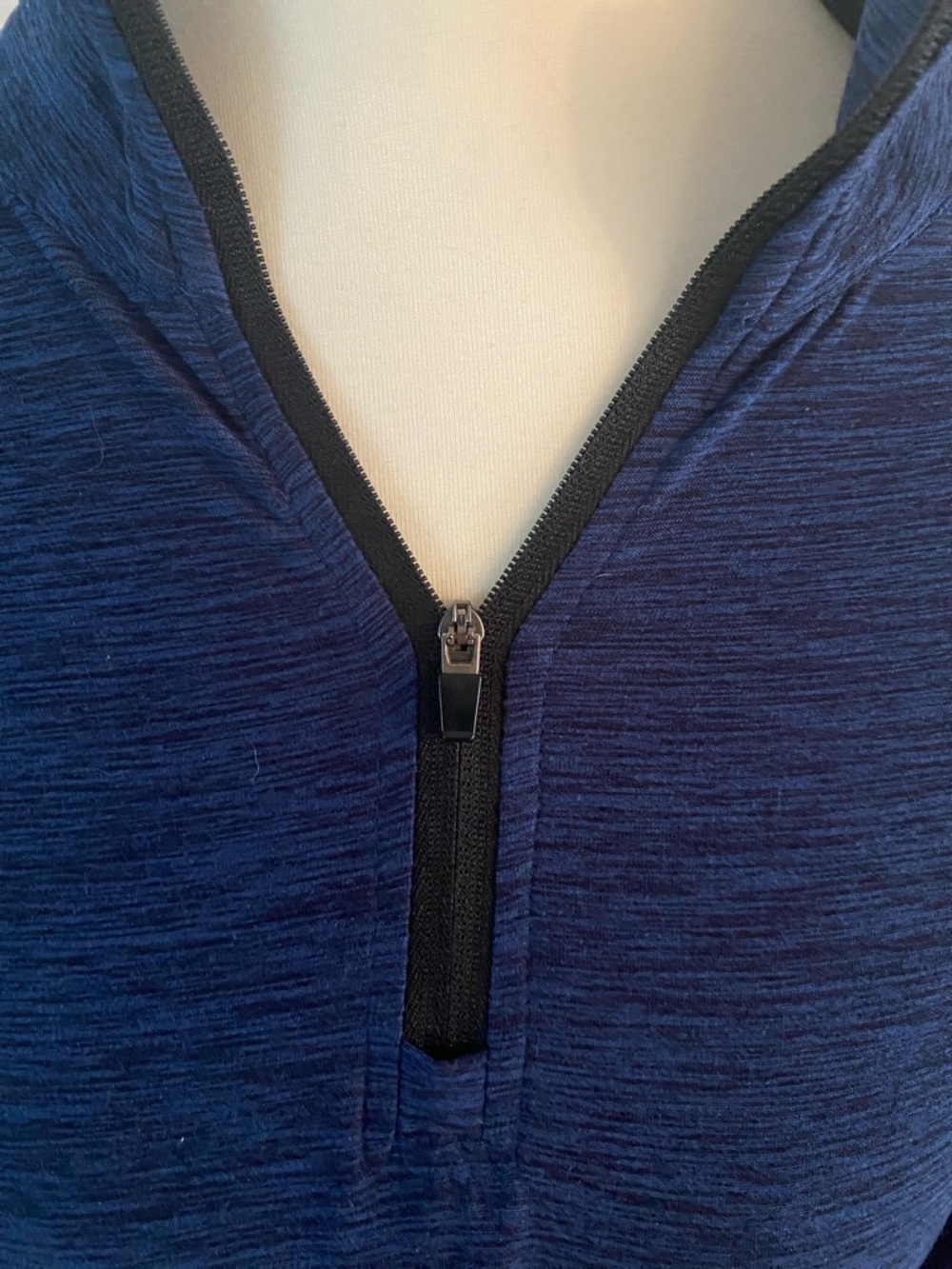 Leg3nd brand Medium long sleeve top made in Egypt - Picture 3 of 7